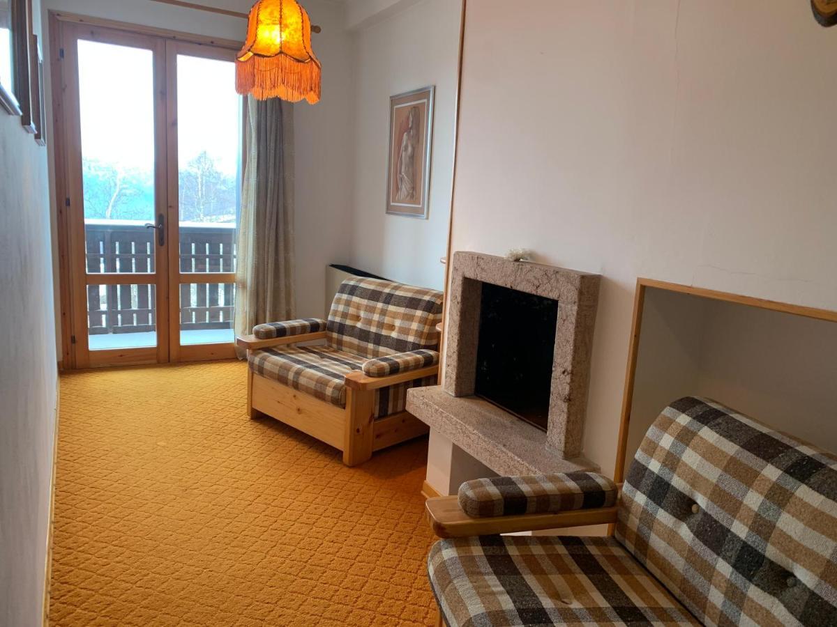 Appartamento Tipico Vista Dolomiti Nevegal Extérieur photo